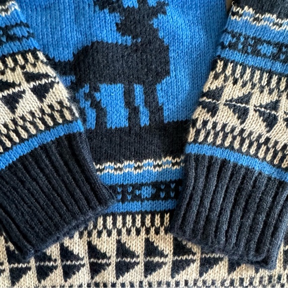 Urban Pipeline Holiday Crewneck Sweater Small Age 8-10 - Picture 3 of 11